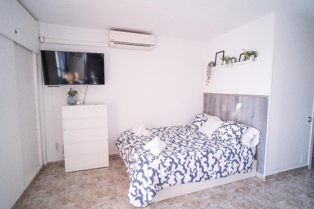 Iris Seaview Benalmadena